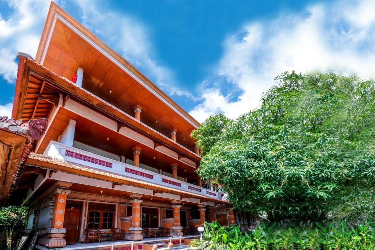 Oyo 2411 Taman Mekar Beach Inn 2 Кута Экстерьер фото