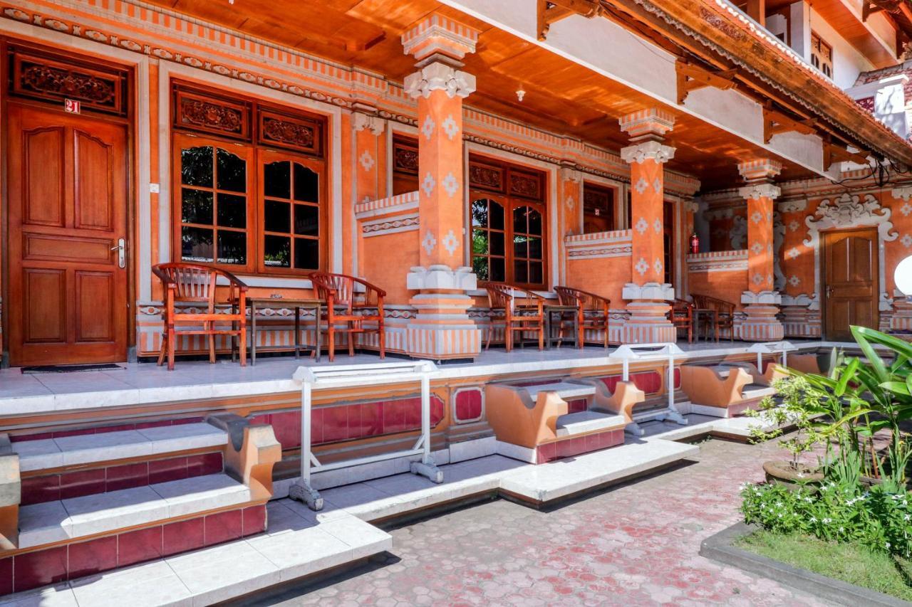 Oyo 2411 Taman Mekar Beach Inn 2 Кута Экстерьер фото
