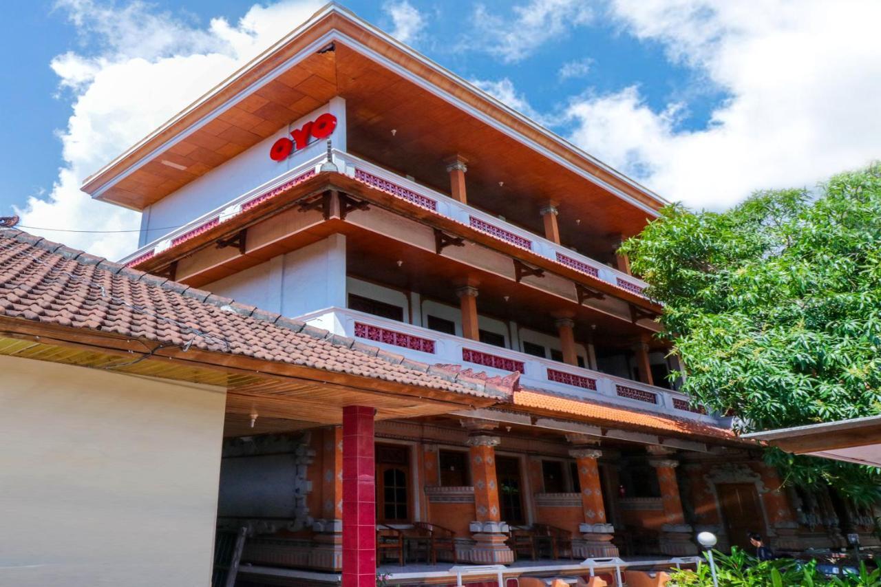 Oyo 2411 Taman Mekar Beach Inn 2 Кута Экстерьер фото